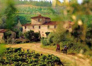 Horseback riding in Tuscany - Italy