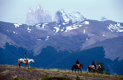 Torres del Paine - Estancias Ride